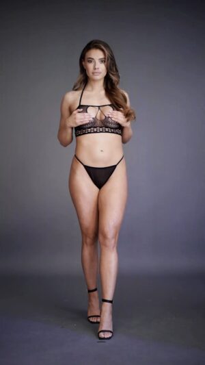 Strappy halter top - Black - O/S - Afbeelding 9