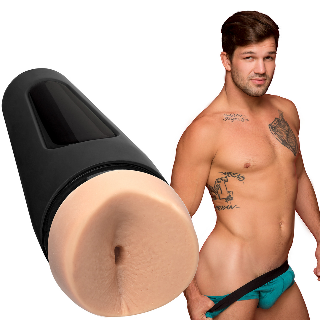 Man Squeeze  - Brysen - ULTRASKYN Masturbator Ass