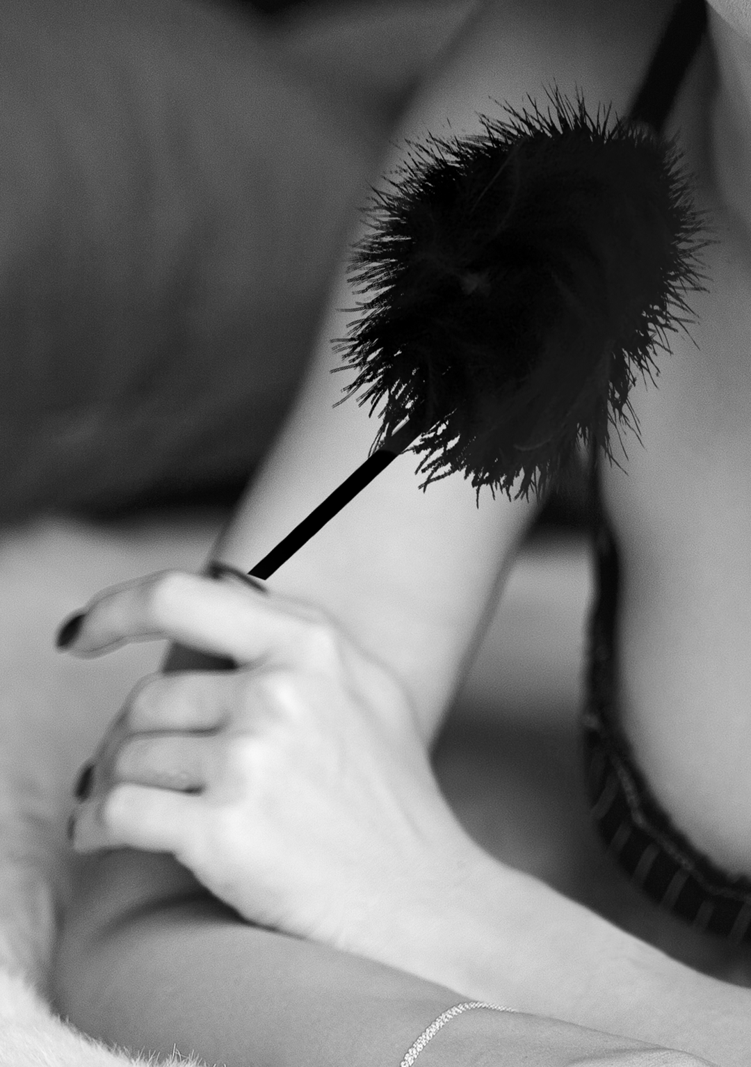 Black  White - Veer Tickle